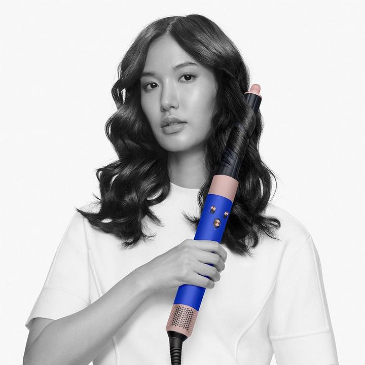 Airwrap™ Complete Long multi-styler in Blue Blush Hair Straighteners Airwrap™ Complete Long multi-styler in Blue Blush Airwrap™ Complete Long multi-styler in Blue Blush Dyson