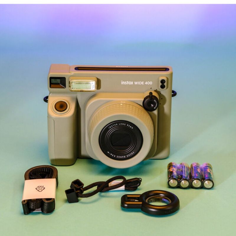 Wide 400 Instant Film Camera Camera Wide 400 Instant Film Camera Wide 400 Instant Film Camera FujiFilm Instax