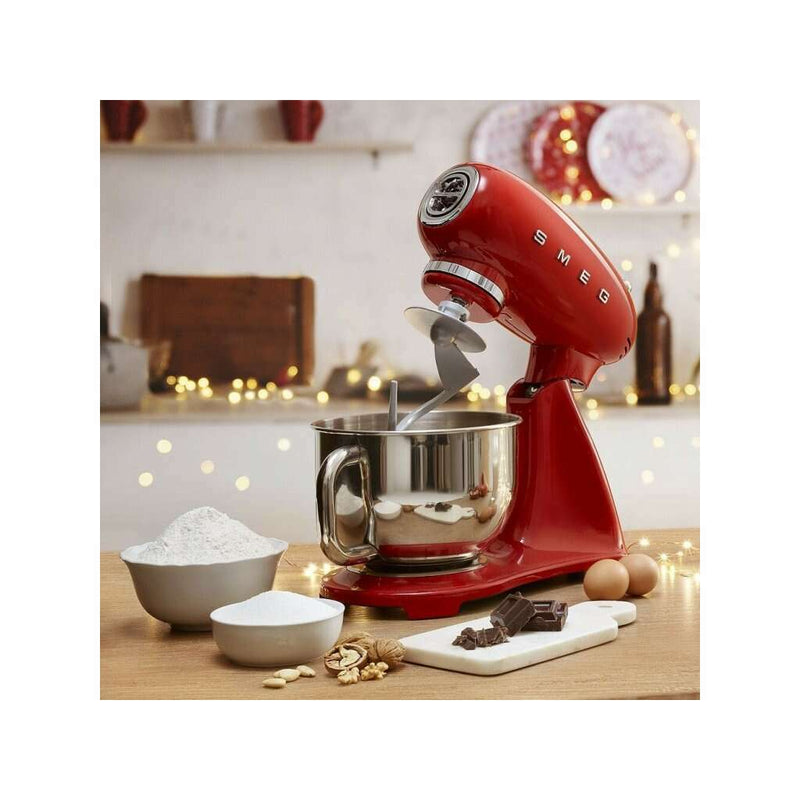 50's Style Aesthetic - Stand Mixer Color Full Red 800W Stand Mixer 50's Style Aesthetic - Stand Mixer Color Full Red 800W 50's Style Aesthetic - Stand Mixer Color Full Red 800W Smeg