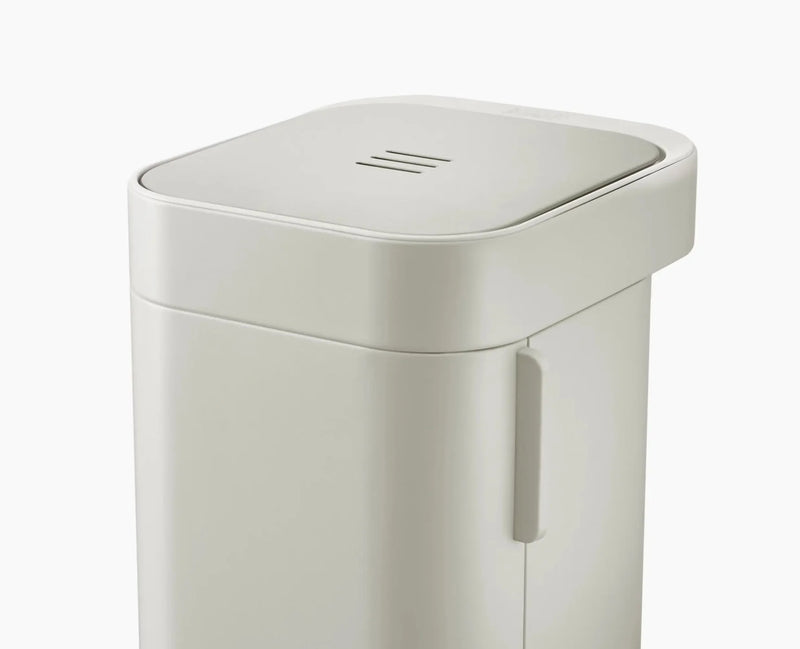 Porta™ 40L Easy-empty Grey Pedal Bin BIN Porta™ 40L Easy-empty Grey Pedal Bin Porta™ 40L Easy-empty Grey Pedal Bin Joseph Joseph