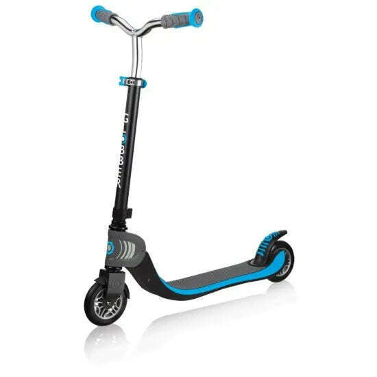 Flow Foldable Scooters 125 scooters Flow Foldable Scooters 125 Flow Foldable Scooters 125 Globber