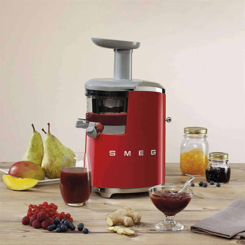 50's Style Aesthetic - Slow Juicer Squeezing Technology Red Juicers 50's Style Aesthetic - Slow Juicer Squeezing Technology Red 50's Style Aesthetic - Slow Juicer Squeezing Technology Red Smeg