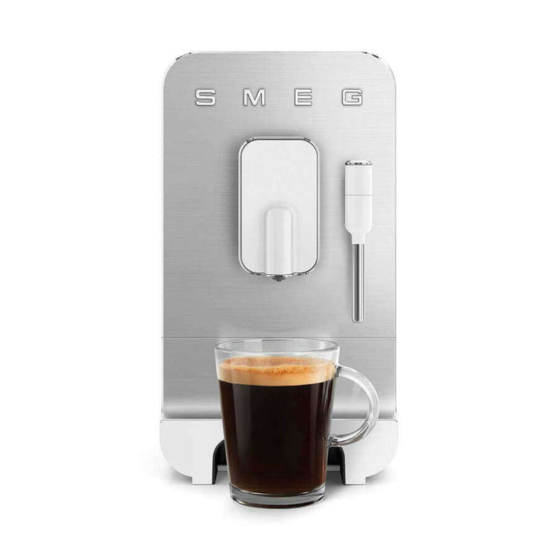 50's Style Aesthetic - Automatic Espresso Coffee Machine White Matt Coffee Makers & Espresso Machines 50's Style Aesthetic - Automatic Espresso Coffee Machine White Matt 50's Style Aesthetic - Automatic Espresso Coffee Machine White Matt Smeg