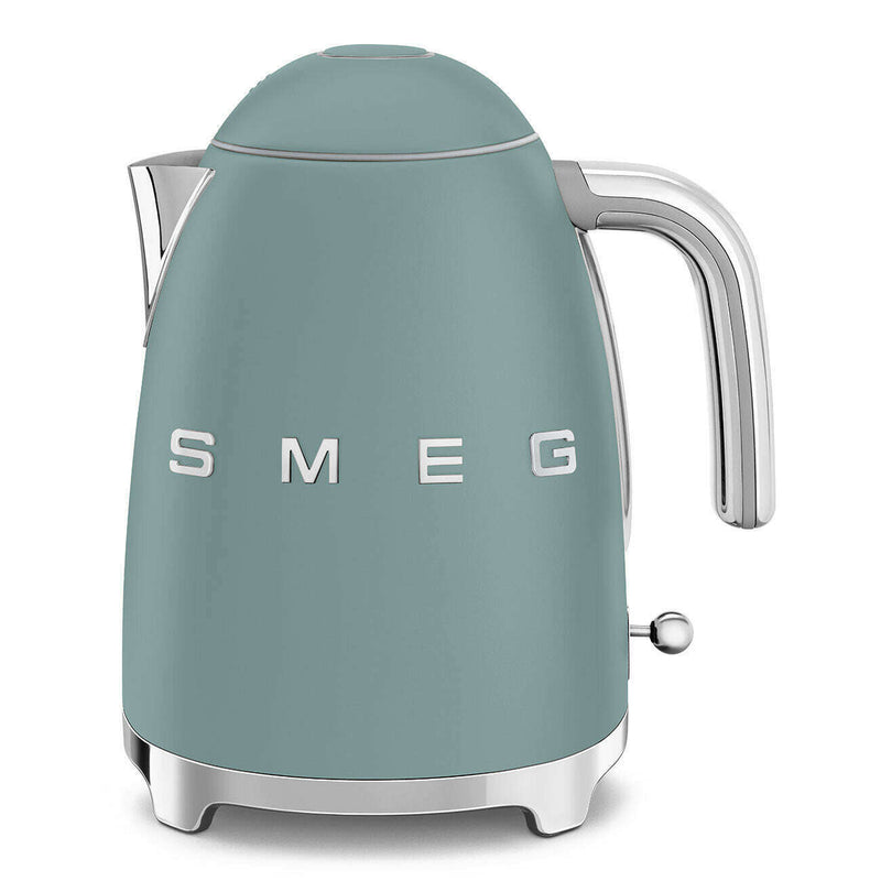 50's Style Aesthetic - 1.7L Kettle Emerald Green Matt Electric Kettles 50's Style Aesthetic - 1.7L Kettle Emerald Green Matt 50's Style Aesthetic - 1.7L Kettle Emerald Green Matt Smeg