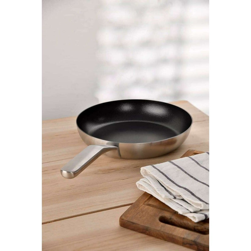 Frying Pans, Stainless Steel Bones Frying pan Frying Pans, Stainless Steel Bones Frying Pans, Stainless Steel Bones MasterPro By Alessi