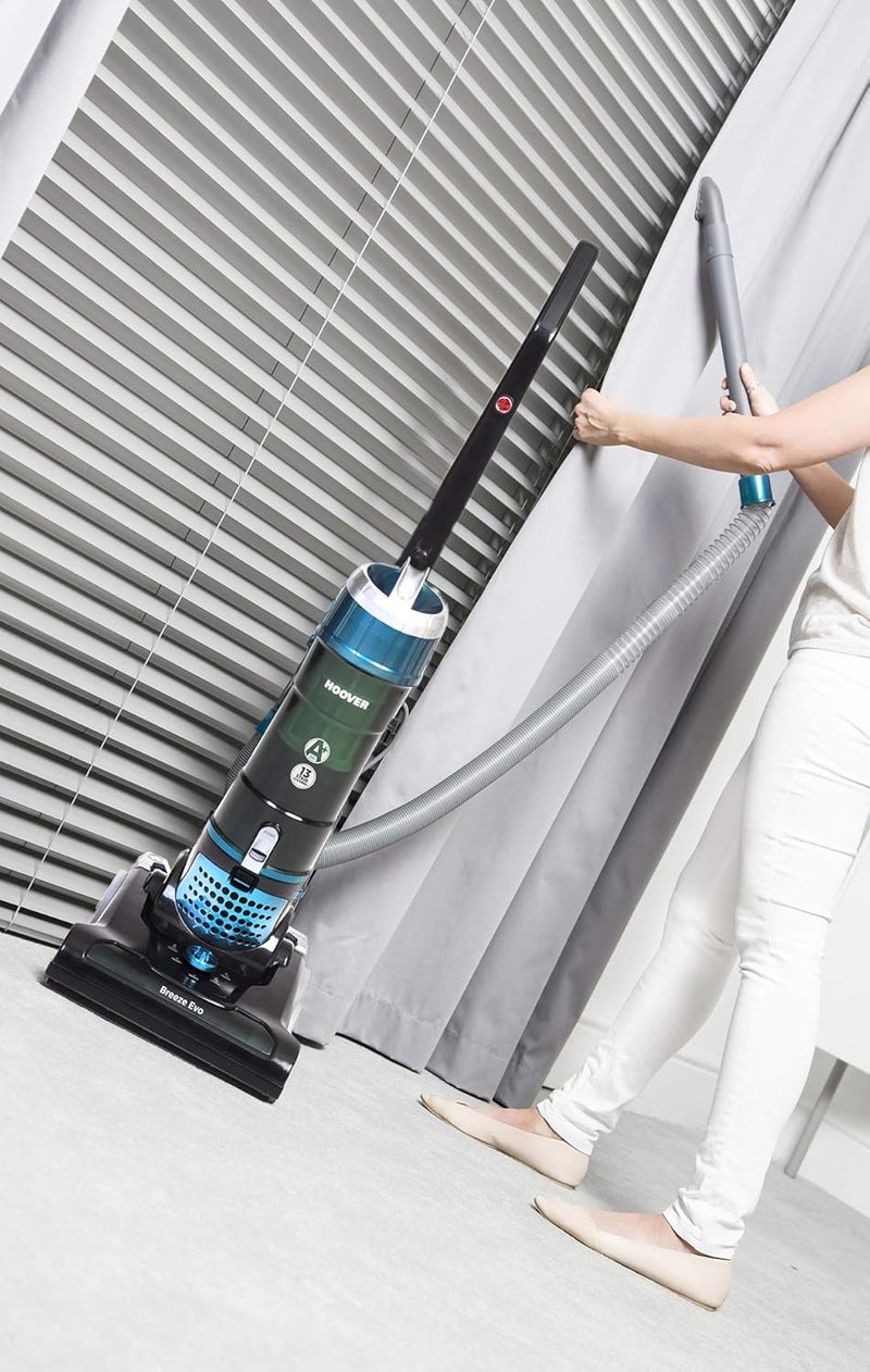 Upright Vacuum Cleaner, Breeze Evo with Long Reach, Blue Vacuum Cleaner Upright Vacuum Cleaner, Breeze Evo with Long Reach, Blue Upright Vacuum Cleaner, Breeze Evo with Long Reach, Blue Hoover