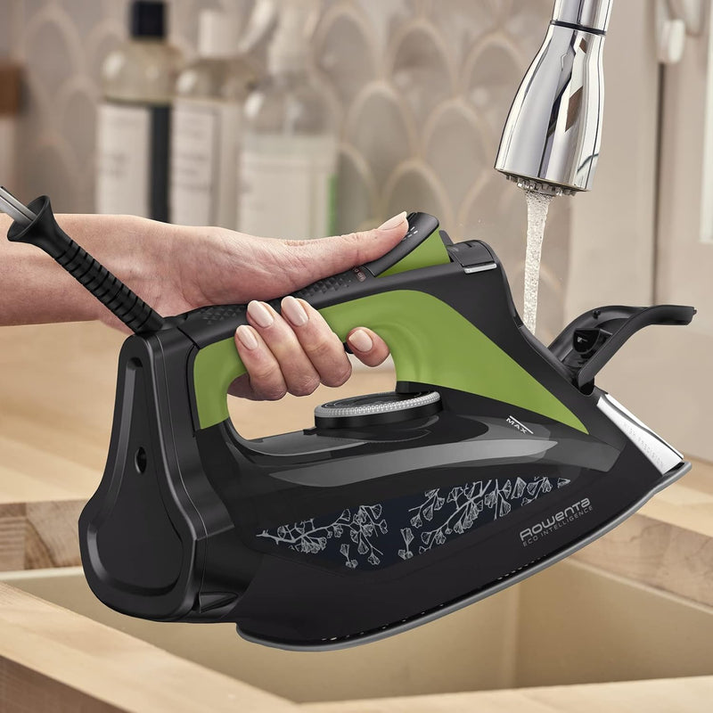 Eco Intelligence Steam Iron, Optimum Steam Distribution, 2500 W