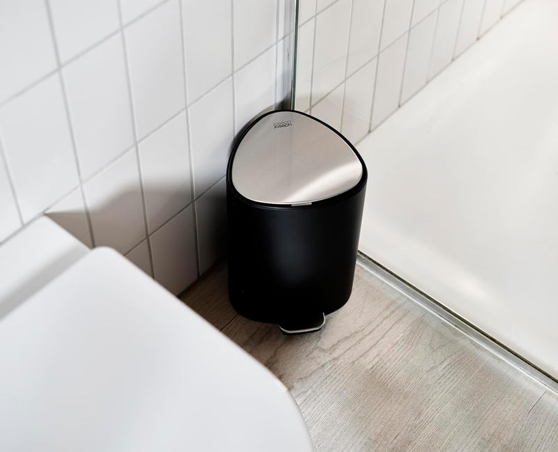 EasyStore™ 5L Matt Black Pedal Bin Bathroom Accessories EasyStore™ 5L Matt Black Pedal Bin EasyStore™ 5L Matt Black Pedal Bin Joseph Joseph