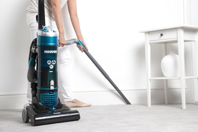 Upright Vacuum Cleaner, Breeze Evo with Long Reach, Blue Vacuum Cleaner Upright Vacuum Cleaner, Breeze Evo with Long Reach, Blue Upright Vacuum Cleaner, Breeze Evo with Long Reach, Blue Hoover