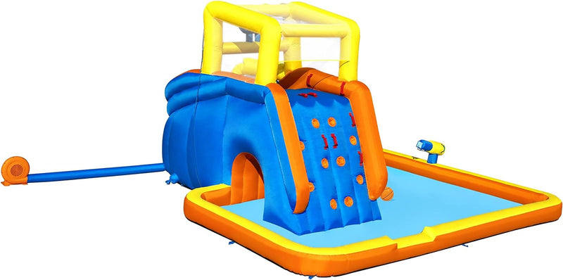 Super Speedway Mega Water Park 551x502x265cm  Super Speedway Mega Water Park 551x502x265cm Super Speedway Mega Water Park 551x502x265cm The German Outlet