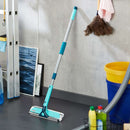 2 in 1 Classic Window Cleaner Cleaning Brush 2 in 1 Classic Window Cleaner 2 in 1 Classic Window Cleaner LEIFHEIT