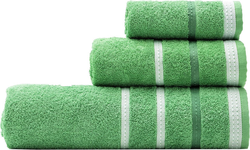 Striped Green, Set of 3 Bath Towels Bathroom Towels Striped Green, Set of 3 Bath Towels Striped Green, Set of 3 Bath Towels United Colors of Benetton