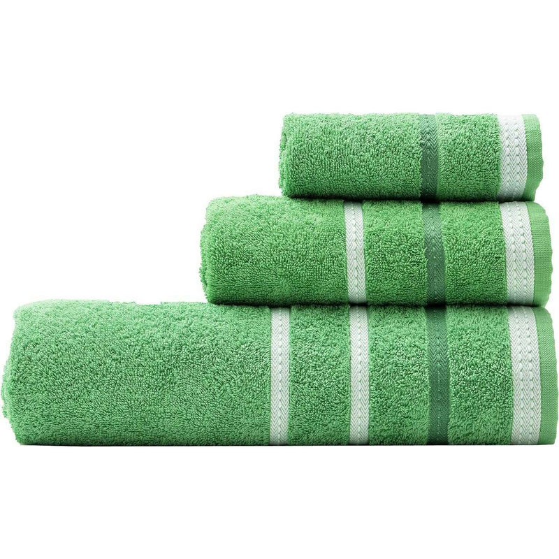 Green, Set of 3 Bath Towels 450GSM Bathroom Towels Green, Set of 3 Bath Towels 450GSM Green, Set of 3 Bath Towels 450GSM United Colors of Benetton