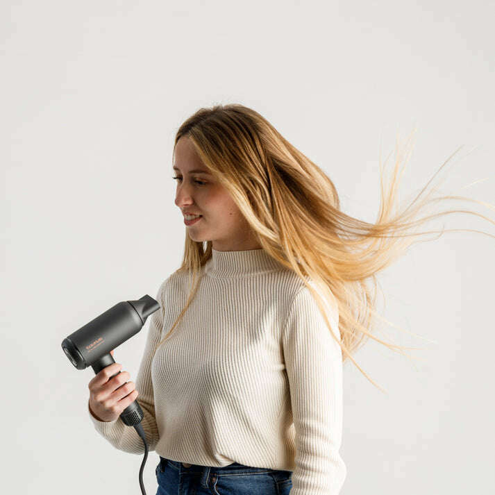 Digital Force 2000 Ionic Hair Dryer Hair Dryer Digital Force 2000 Ionic Hair Dryer Digital Force 2000 Ionic Hair Dryer Taurus