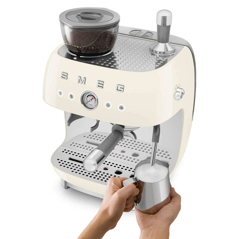 50's Style - Espresso Manual Coffee Machine With Grinder Cream Coffee Makers & Espresso Machines 50's Style - Espresso Manual Coffee Machine With Grinder Cream 50's Style - Espresso Manual Coffee Machine With Grinder Cream Smeg