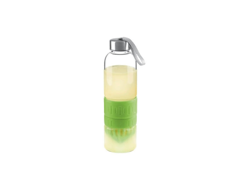 Drinking Bottle With Citrus Juicer 550ml
