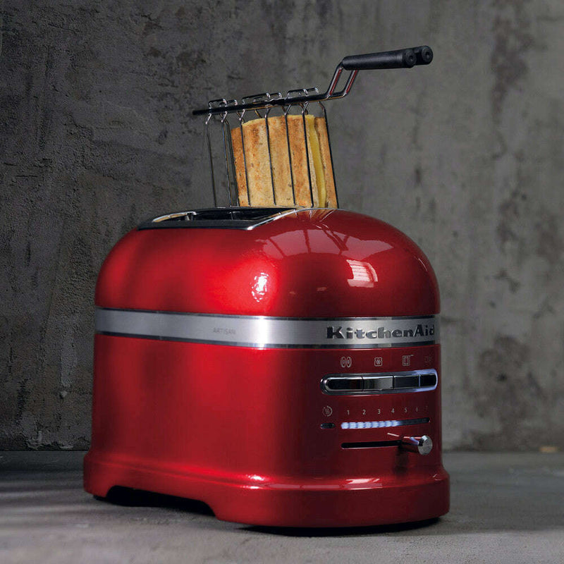 Artisan 2-Slot Toaster 1250W Toasters Artisan 2-Slot Toaster 1250W Artisan 2-Slot Toaster 1250W KitchenAid