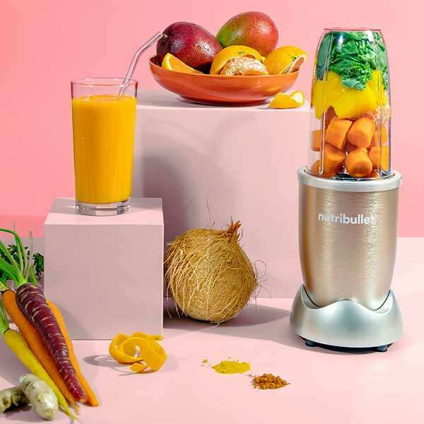 Pro® 900 Blender, 7pc Accessories Blender Pro® 900 Blender, 7pc Accessories Pro® 900 Blender, 7pc Accessories Nutribullet