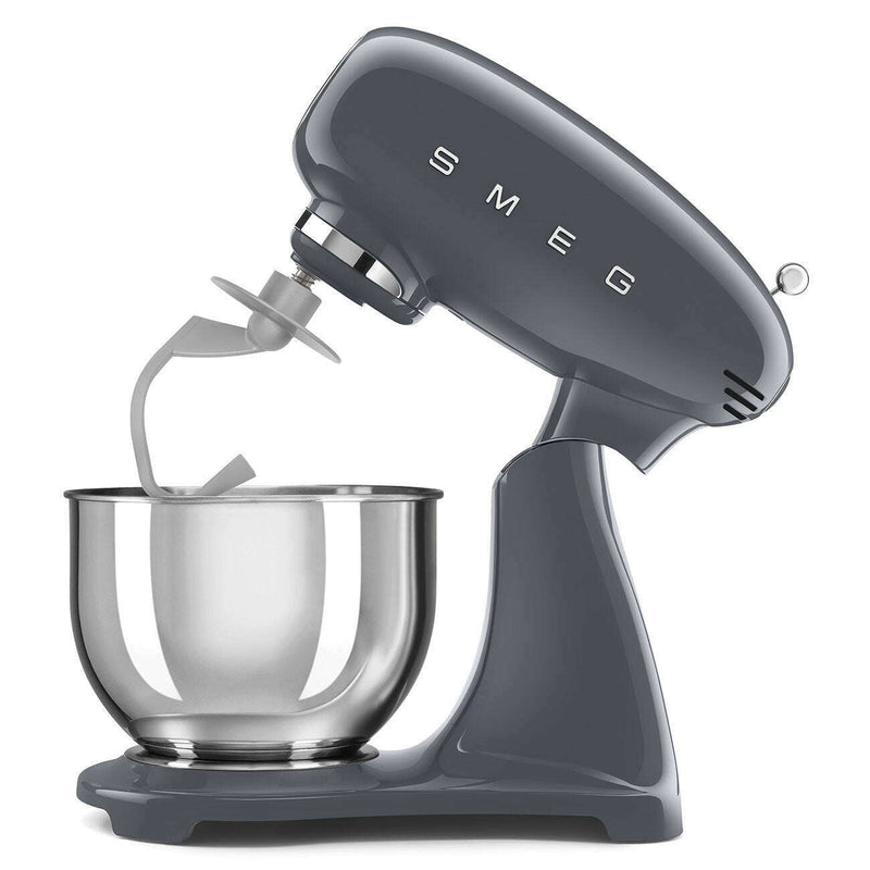 50's Style Aesthetic - Stand Mixer Full Slate Grey Stand Mixer 50's Style Aesthetic - Stand Mixer Full Slate Grey 50's Style Aesthetic - Stand Mixer Full Slate Grey Smeg