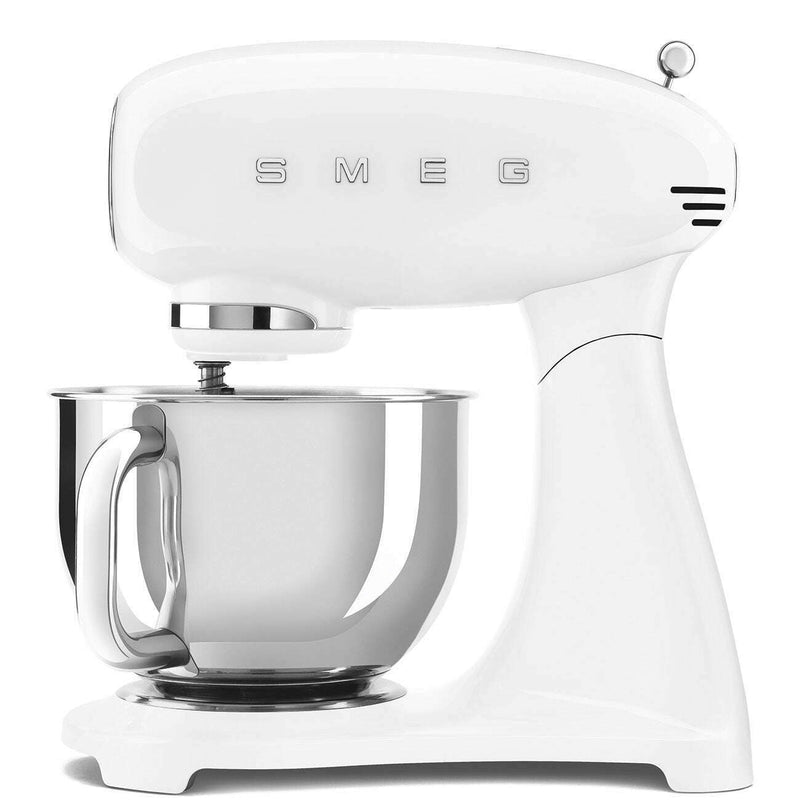 50's Style Aesthetic - Stand Mixer Full White Stand Mixer 50's Style Aesthetic - Stand Mixer Full White 50's Style Aesthetic - Stand Mixer Full White Smeg