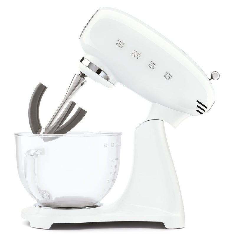 50's Style Aesthetic - Stand Mixer Full White With Glass Bowl Stand Mixer 50's Style Aesthetic - Stand Mixer Full White With Glass Bowl 50's Style Aesthetic - Stand Mixer Full White With Glass Bowl Smeg
