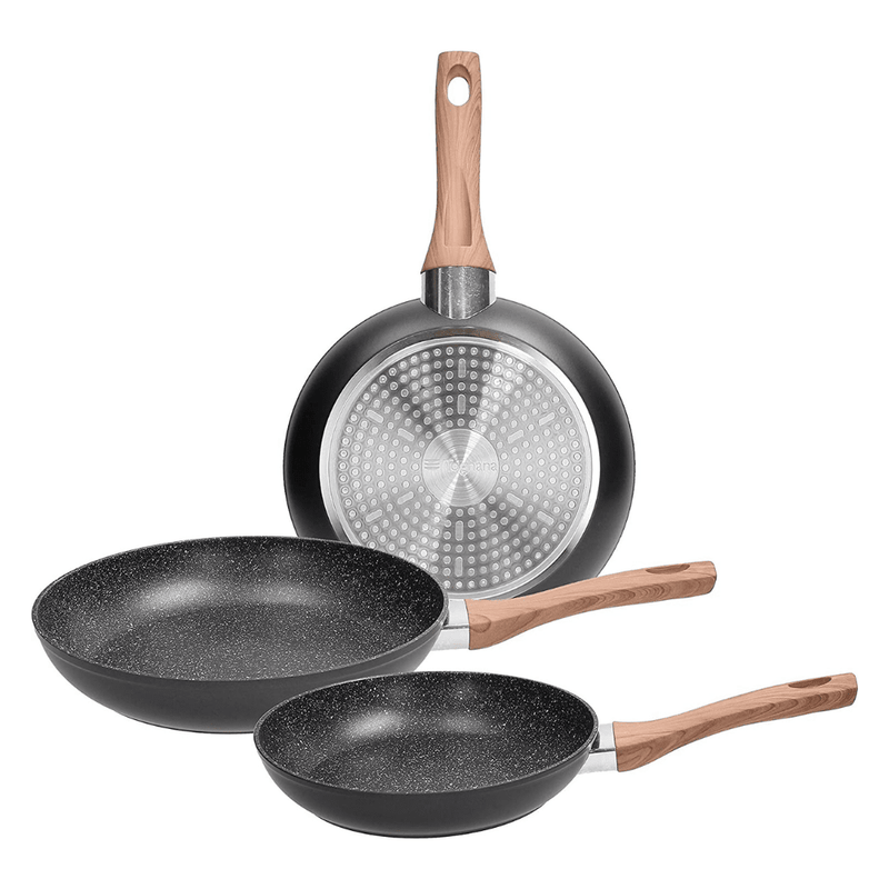 Set of 3 Frying Pans 20-24-28 cm Cookware Sets Set of 3 Frying Pans 20-24-28 cm Set of 3 Frying Pans 20-24-28 cm Tognana