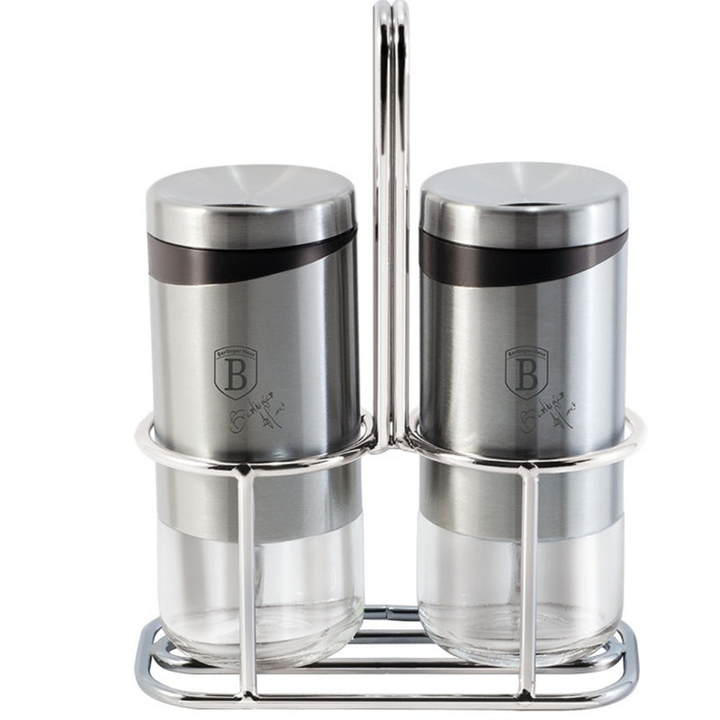 Salt & Pepper Shaker Set