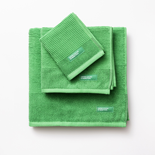 Green, Set of 3 Bath Towels 450GSM Bathroom Towels Green, Set of 3 Bath Towels 450GSM Green, Set of 3 Bath Towels 450GSM United Colors of Benetton