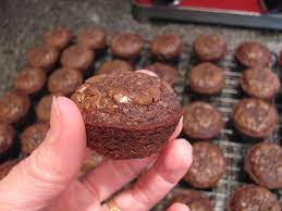 24 Mini Cupcake Pan Bakeware 24 Mini Cupcake Pan 24 Mini Cupcake Pan Betty Crocker