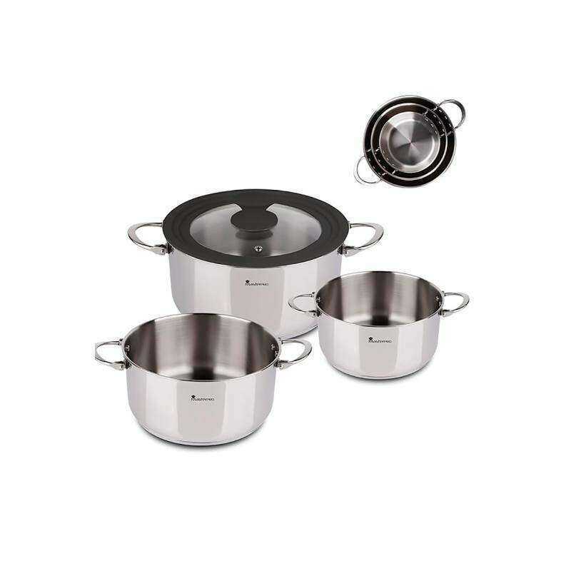 3 Stainless Saucepans + 1 Fits-all Glass Lid SaucePan 3 Stainless Saucepans + 1 Fits-all Glass Lid 3 Stainless Saucepans + 1 Fits-all Glass Lid MasterPro