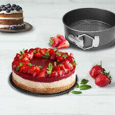 Springform Pan 30cm With Lock Bakeware Springform Pan 30cm With Lock Springform Pan 30cm With Lock Betty Crocker