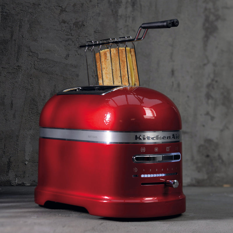 Artisan 2-Slot Toaster Empire Red Toasters Artisan 2-Slot Toaster Empire Red Artisan 2-Slot Toaster Empire Red KitchenAid